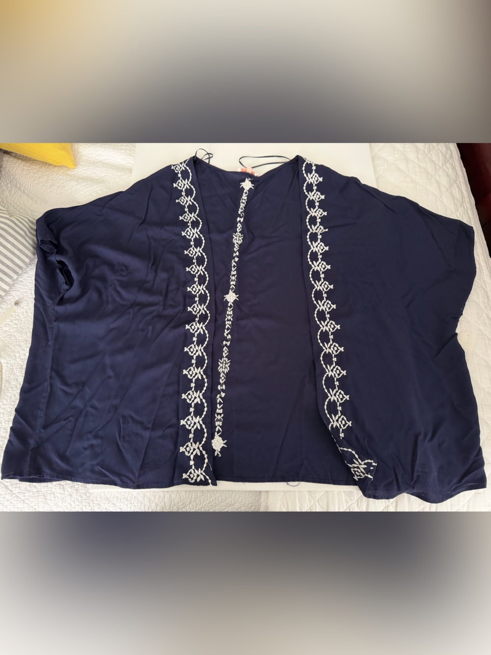 Gibson Latimer Navy kimono with White Embroidery